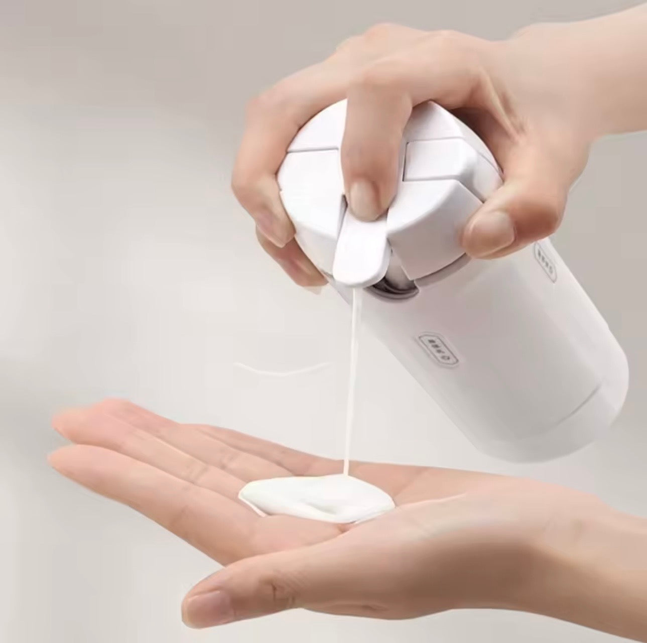 4-in-1 Portable Travel Dispenser